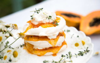 Papaya meringue layers